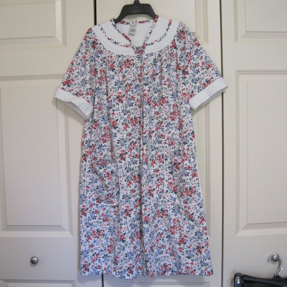Classic Elements floral house coat robe sz S